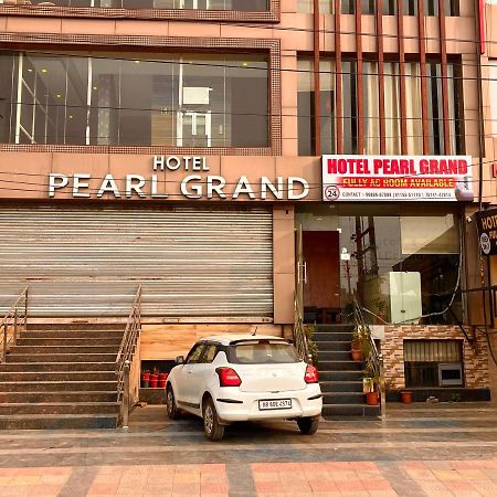 The Pearl Grand, Top Rated & Most Awarded Property In Chandigarh Hotel Zirakpur Exterior photo