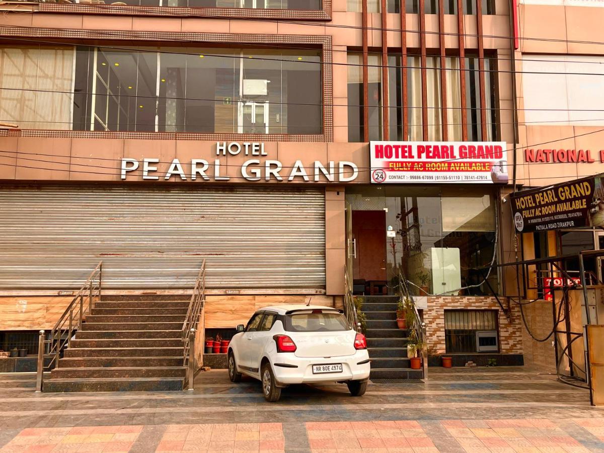 The Pearl Grand, Top Rated & Most Awarded Property In Chandigarh Hotel Zirakpur Exterior photo